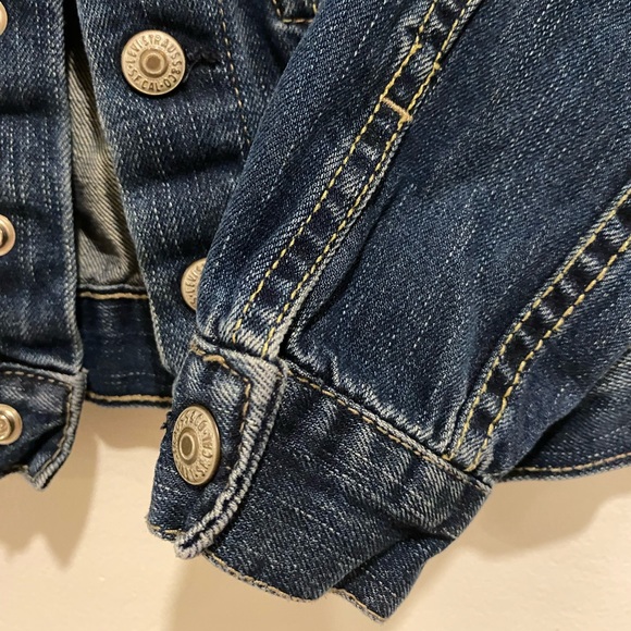 Toddler Levi’s denim jacket 2T jean jacket - Picture 5 of 6